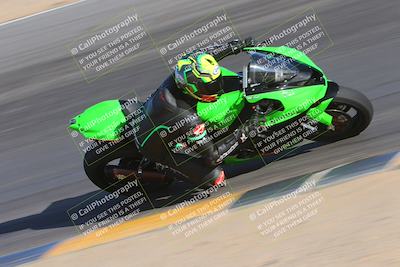 media/Dec-10-2023-SoCal Trackdays (Sun) [[0ce70f5433]]/Turn 10 Inside (140pm)/